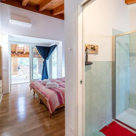 Loggia Dal بيت للعطل *